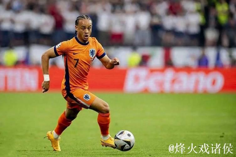 西蒙斯:罗梅罗让我主罚点球很开心;期待征战欧冠 西蒙斯:罗梅罗让我主罚点球很开心;期待征战欧冠